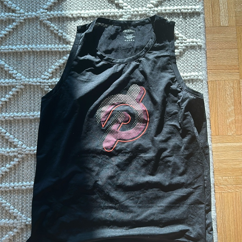 Peloton tank